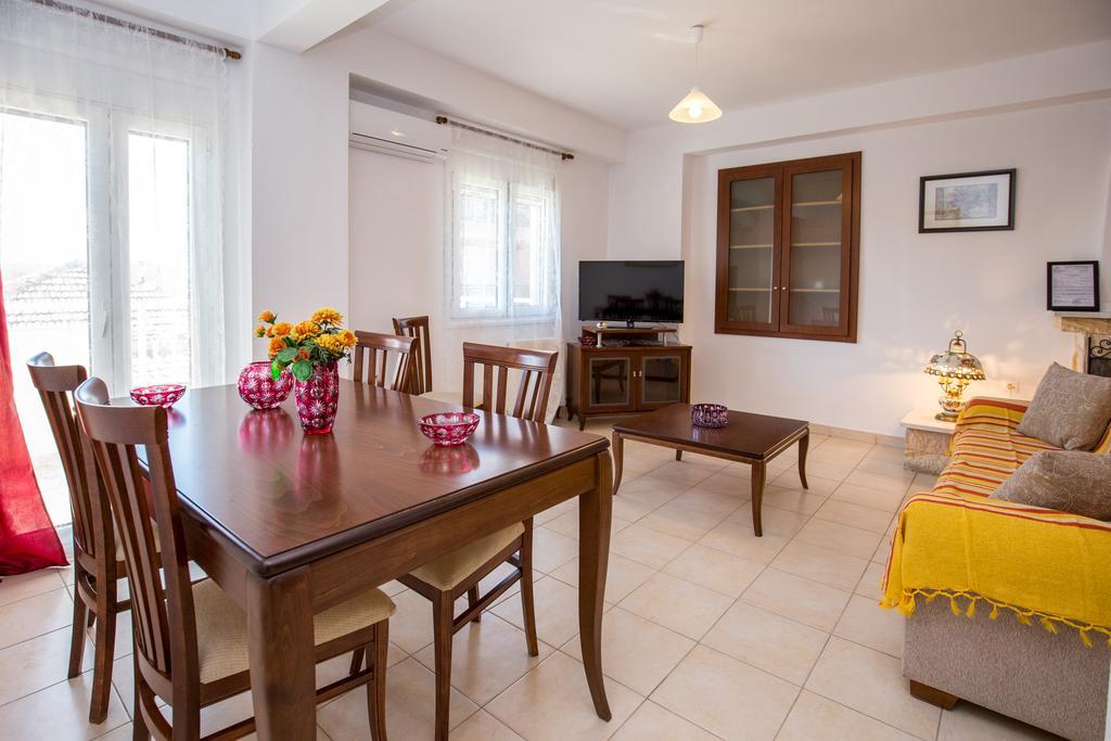Grande Apartments Ліменарія Екстер'єр фото